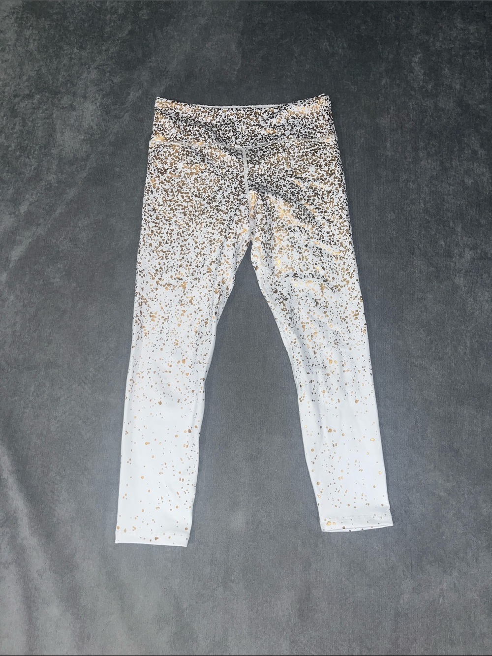 Zyia White Stay Gold Light n Tight Hi-Rise 7/8 24" size 8-10